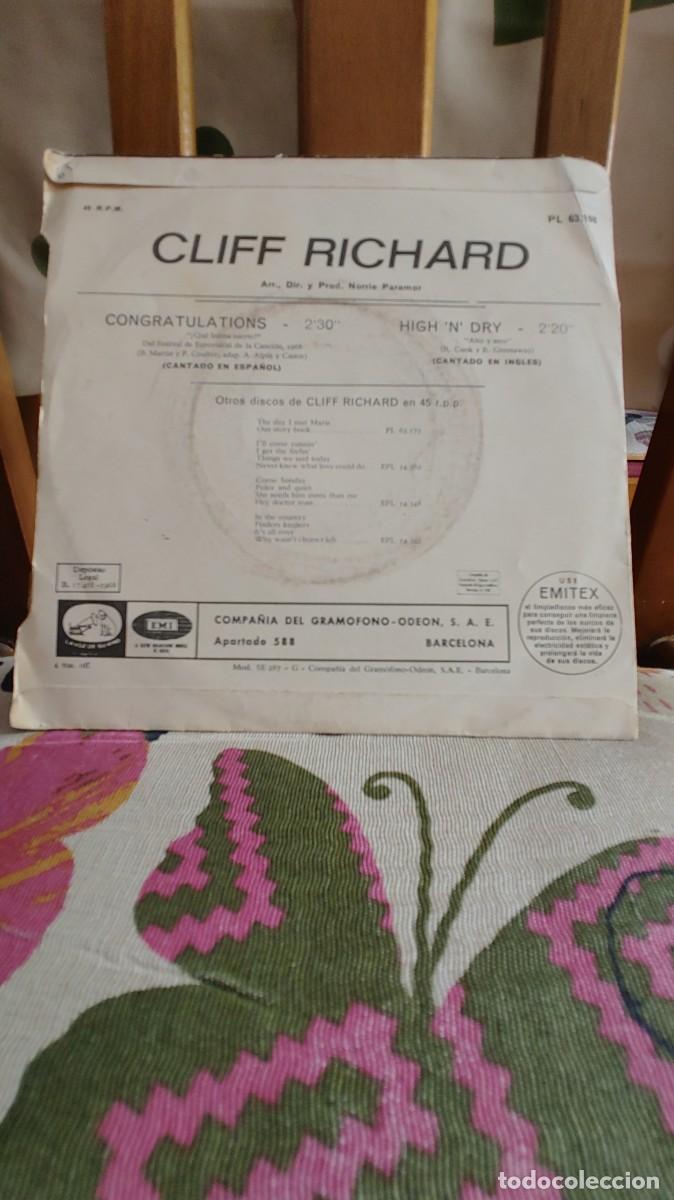 Discos de vinilo: CLIFF RICHARD-SINGLE CONGRATULATIONS-EN ESPA&Ntilde;OL - Foto 2