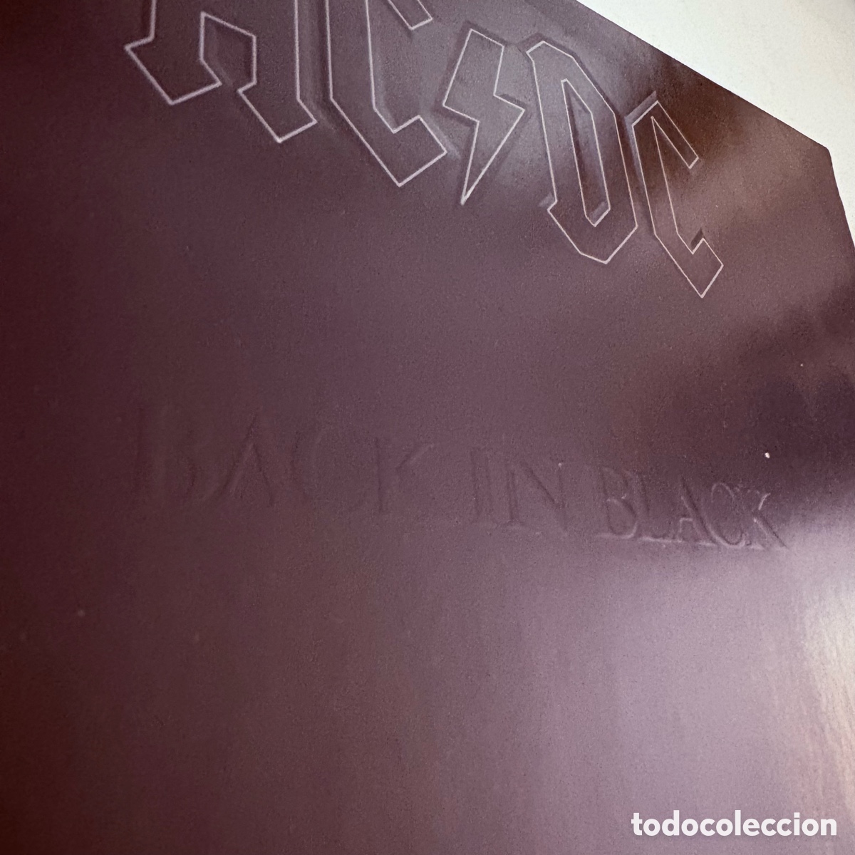 Discos de vinilo: lp AC/DC &ndash; Back In Black con letras a relieve - Foto 2