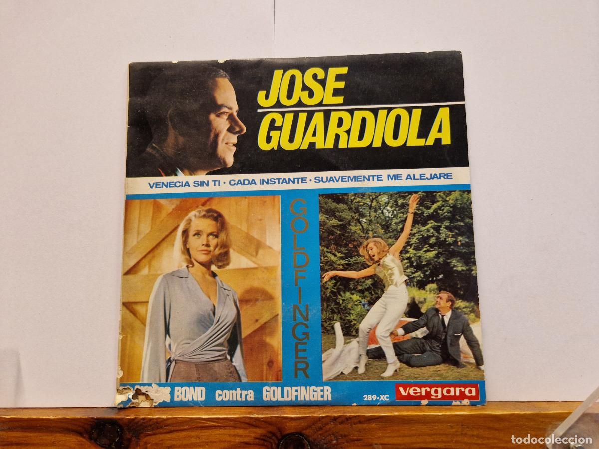 Discos de vinilo: SINGLE. RAPHAEL CANTA LA NAVIDAD. LA CANCION DEL TAMBORILERO. CAMPNAS DE PLATA.