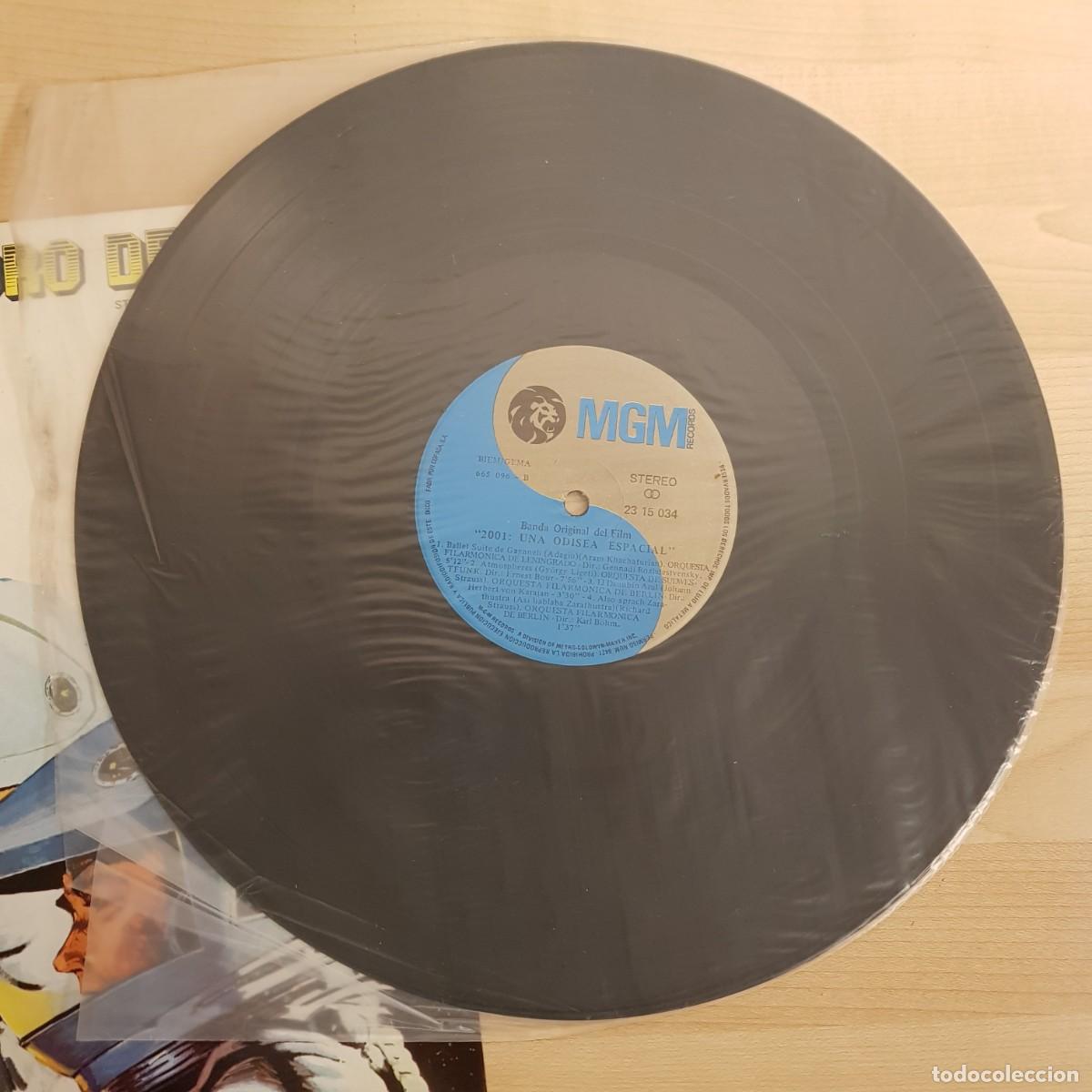 Discos de vinilo: Temas de oro del Cine. 2001 Una Odisea en el Espacio 1972 Disco de Vinilo LP - Foto 3