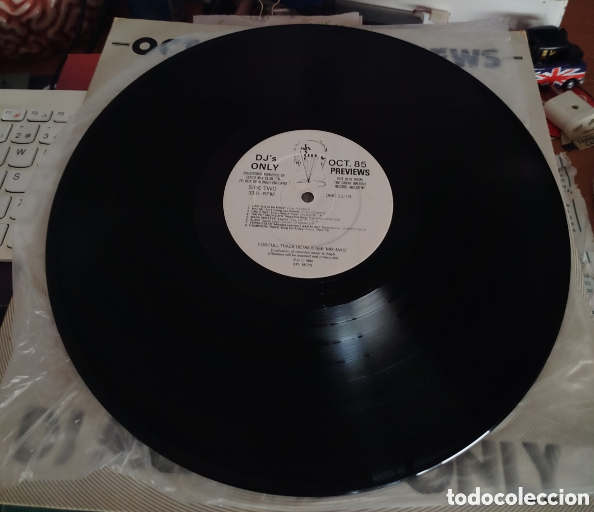 Discos de vinilo: October 85 - The Mixes. DJs only - Foto 3