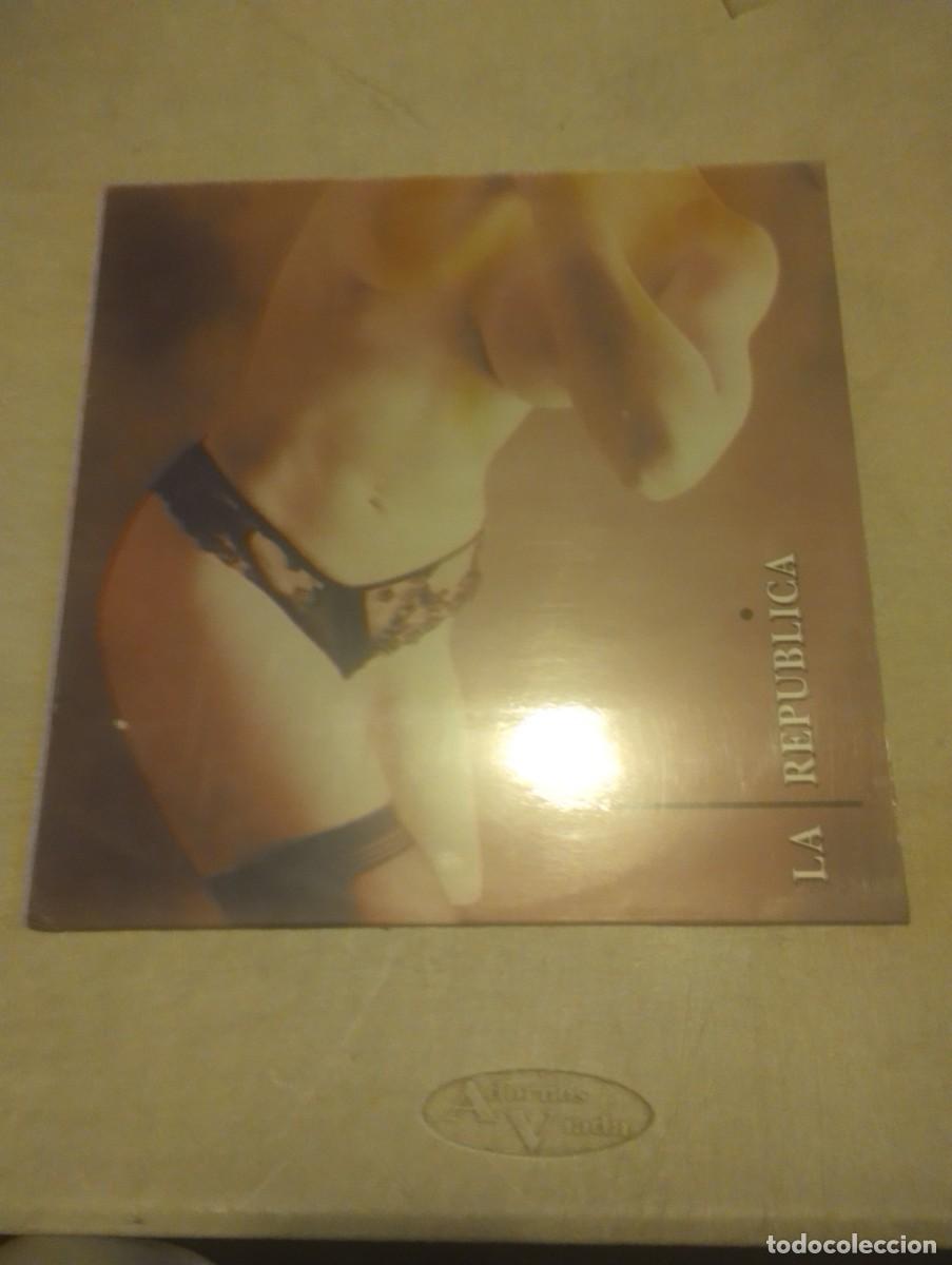 Discos de vinilo: LA REPUBLICA MINI LP INSERT LETRAS - Foto 1