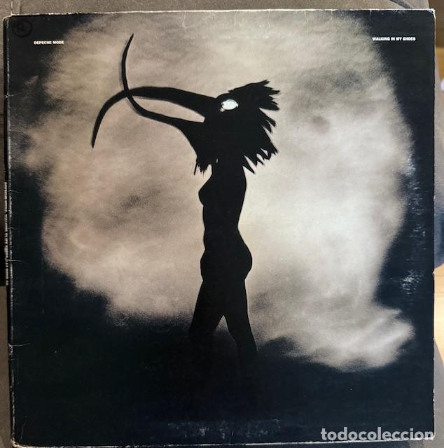 Discos de vinilo: Walking In My Shoes. Depeche Mode.Solo car&aacute;tula y encarte. VG+. No vinilo. 1993.UK. R
