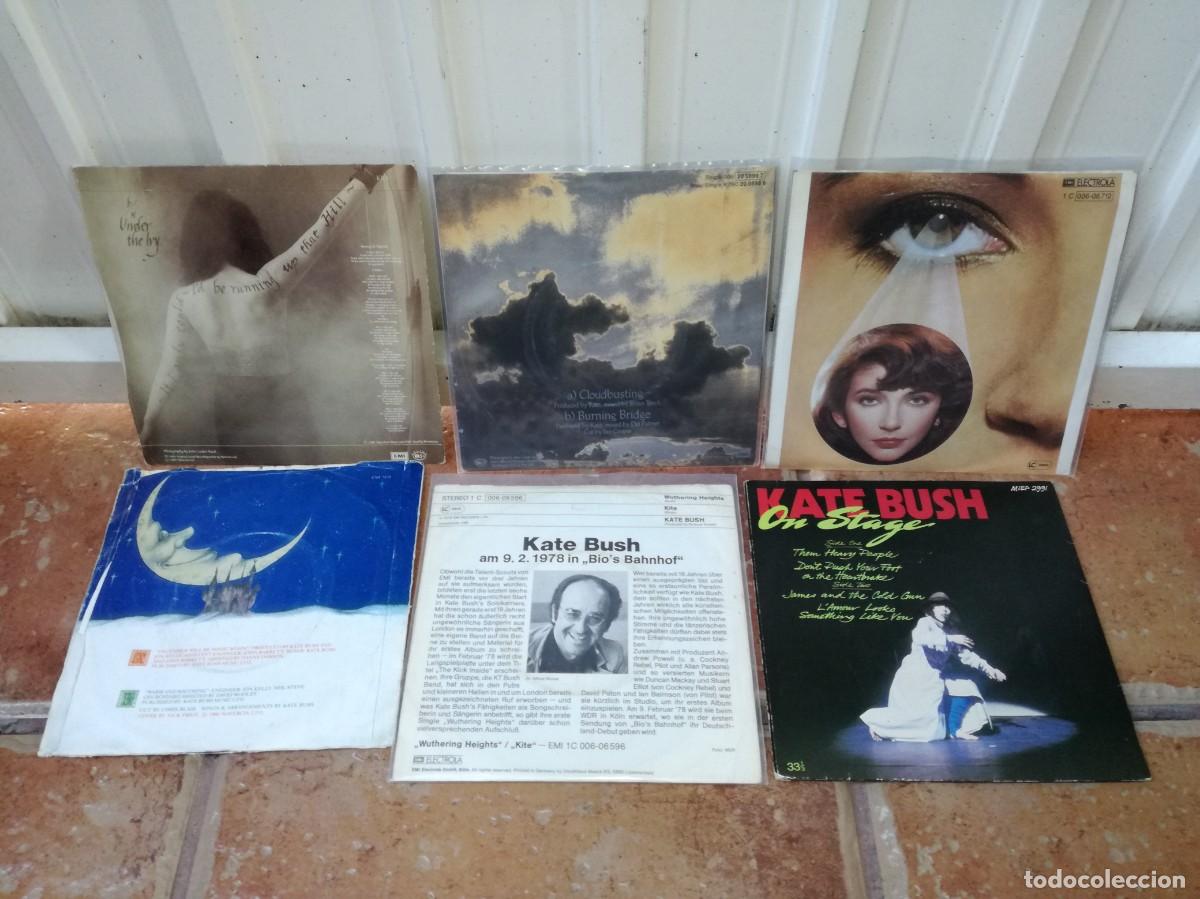 Discos de vinilo: LOTE DE 6 SINGLES ORIGINALES DE KATE BUSH - Foto 2