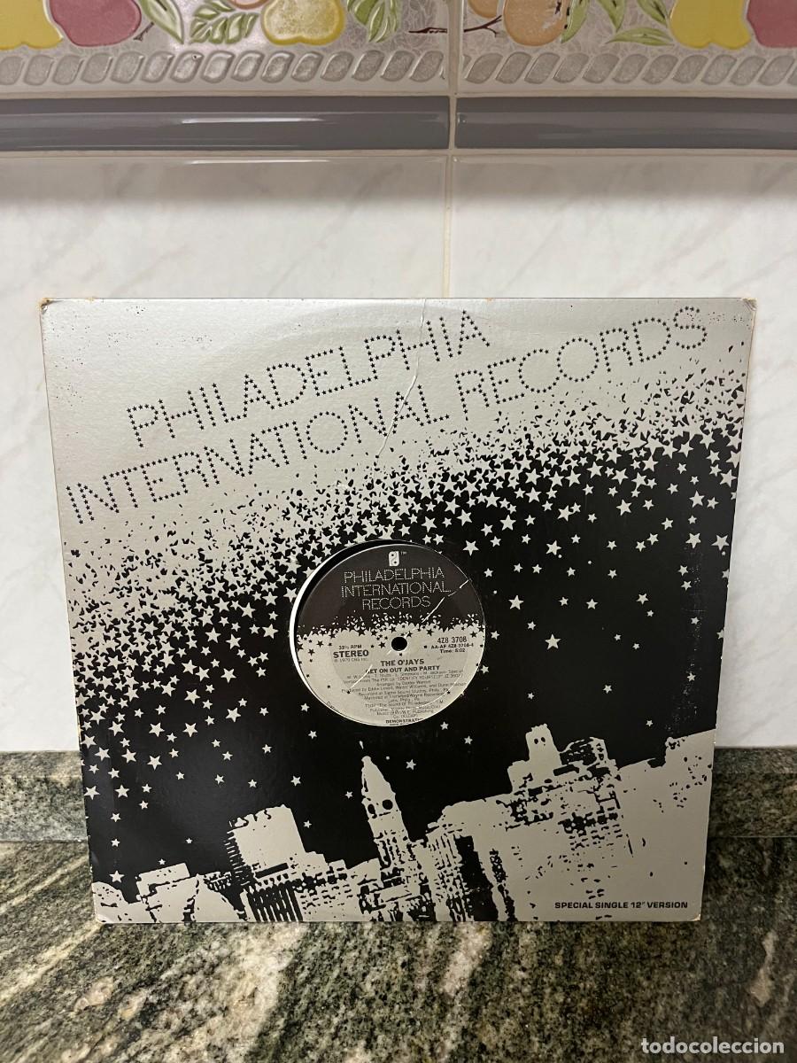 Discos de vinilo: The O'Jays Sing A Happy Song / Get On Out And Party