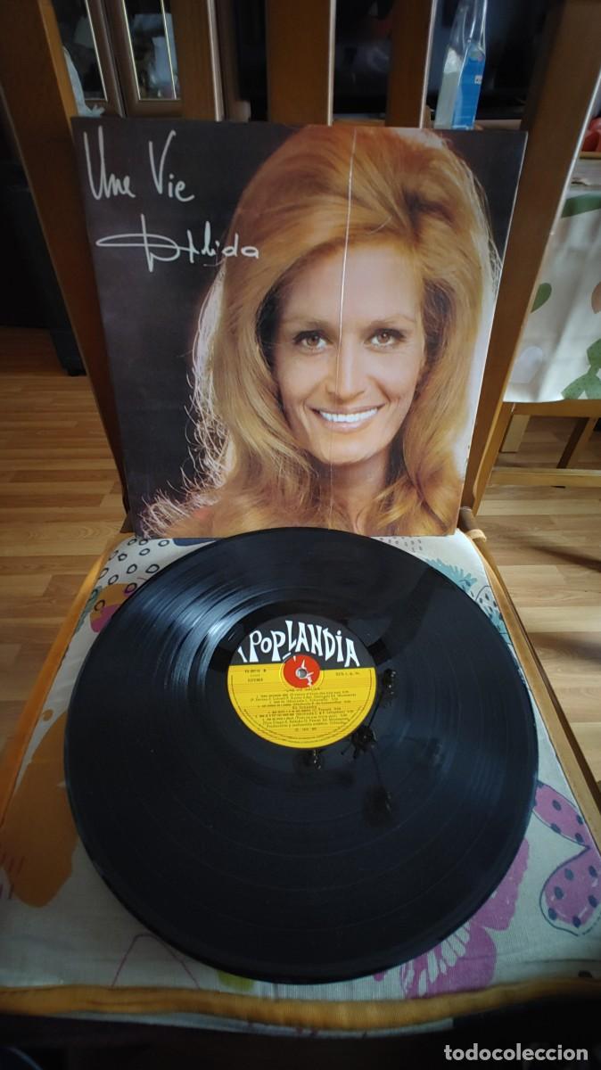 Discos de vinilo: DALIDA-LP UNE VIE-GATEFOLD - Foto 1
