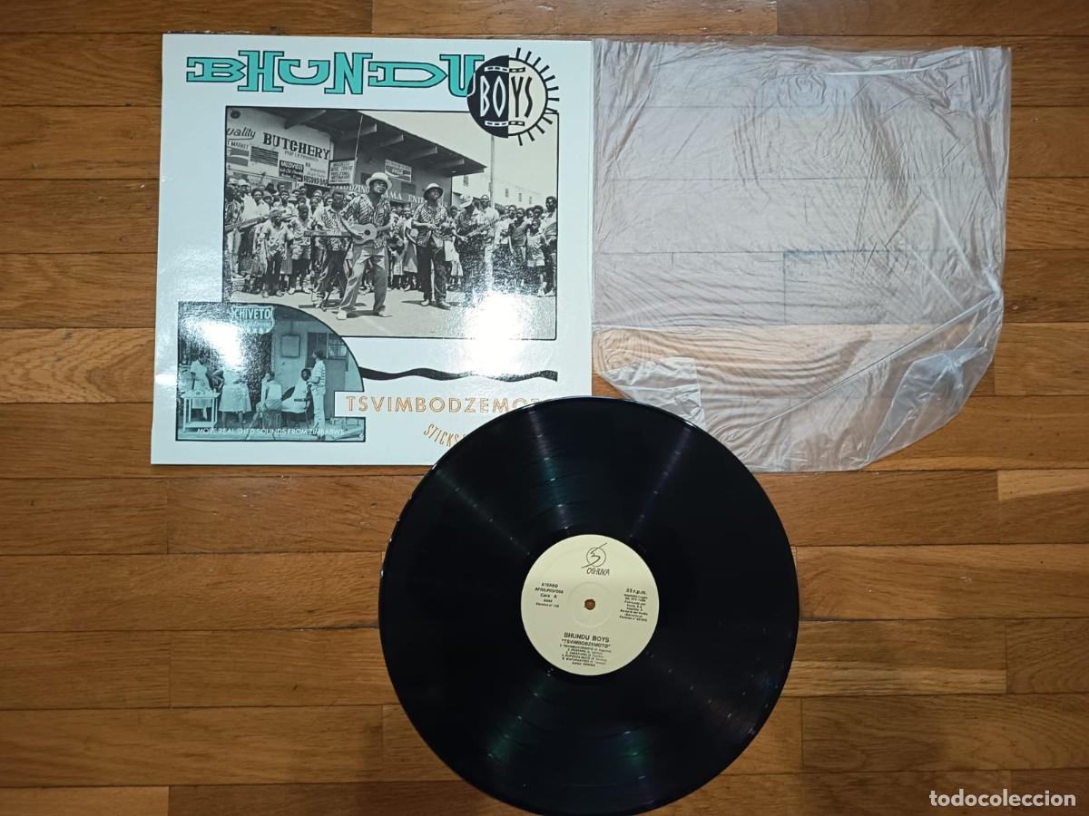 Discos de vinilo: LP BHUNDU BOYS - TSVIMBOODZEMOTO - OIHUKA 1988