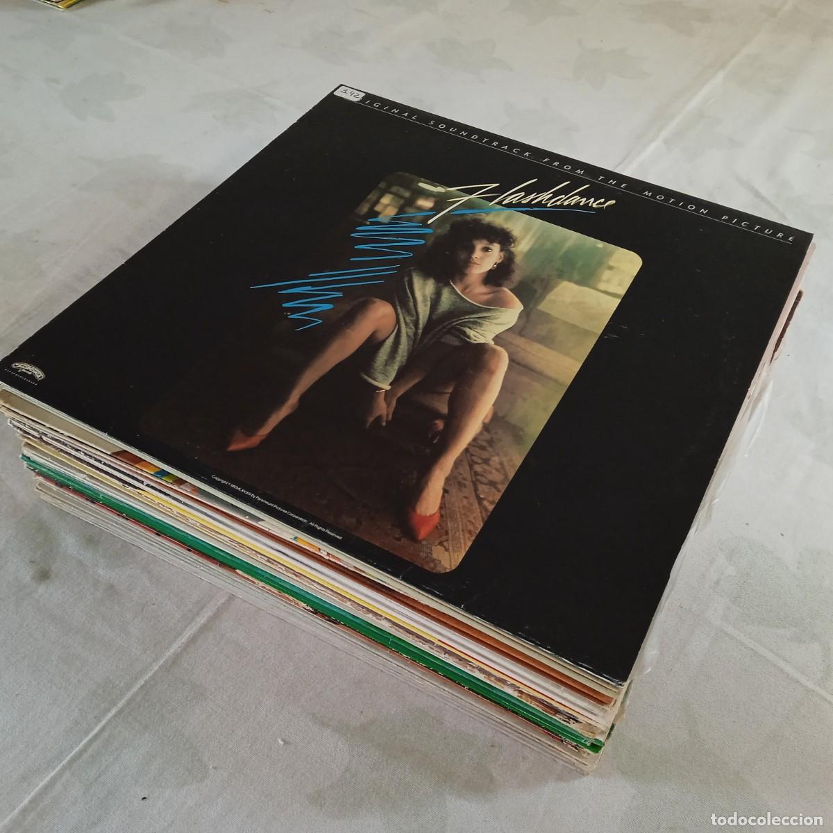 Discos de vinilo: Lote de 26 LPs discos de vinilo BSO, m&uacute;sica de cine. Flashdance, 9 semanas y media, Top Gun