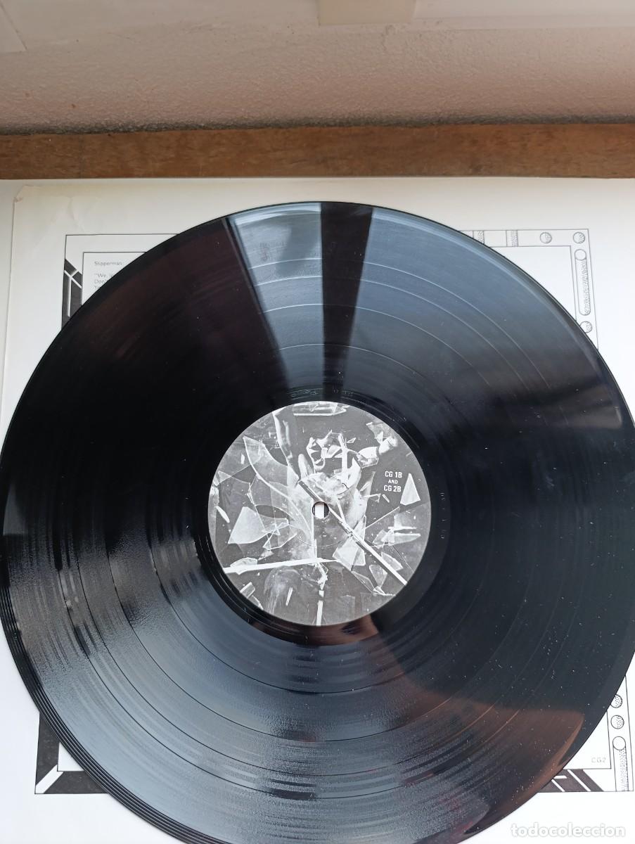 Discos de vinilo: LP Genesis &ndash; The Lamb Lies Down On Broadway - Foto 6
