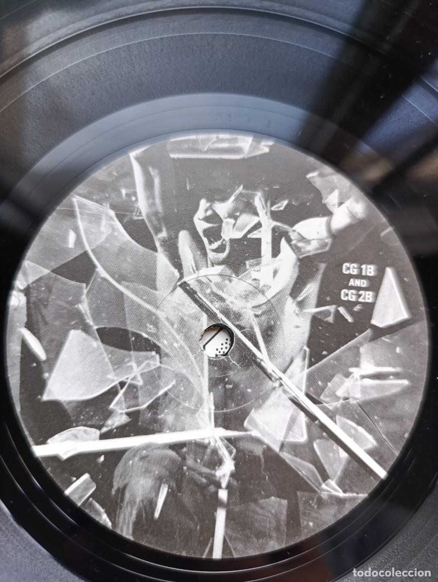 Discos de vinilo: LP Genesis &ndash; The Lamb Lies Down On Broadway - Foto 11