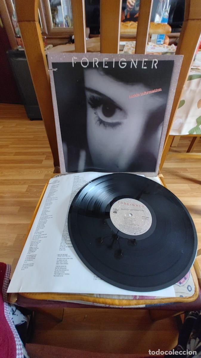 Discos de vinilo: FOREIGNER-LP INSIDE INFORMATION-GATEFOLD-LETRAS-NUEVO