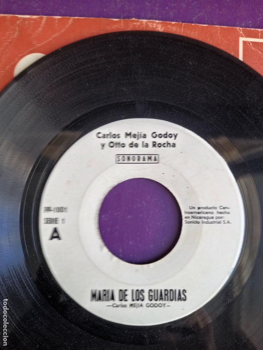 Discos de vinilo: Carlos Mej&iacute;a Godoy + Otto De La Rocha / Los Bisturices &ndash; Maria De Los Guardias / Panchito Escombros