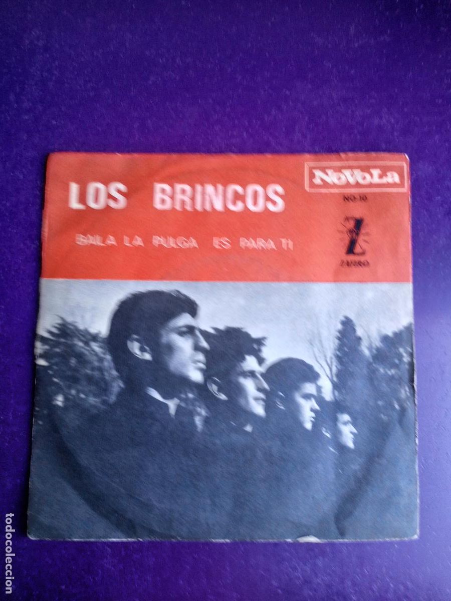 Discos de vinilo: Los Brincos &lrm;&ndash; Baila La Pulga - SG NOVOLA 1965 - POP 60'S - LEVE USO, NADA GRAVE