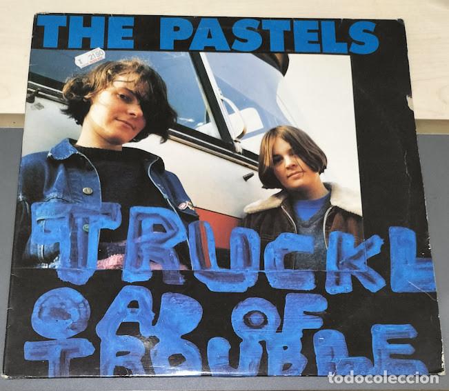 Discos de vinilo: The Pastels - Truckload Of Trouble - 2LP Fire Records ref. PAPLP 008. Ed. UK 1993.