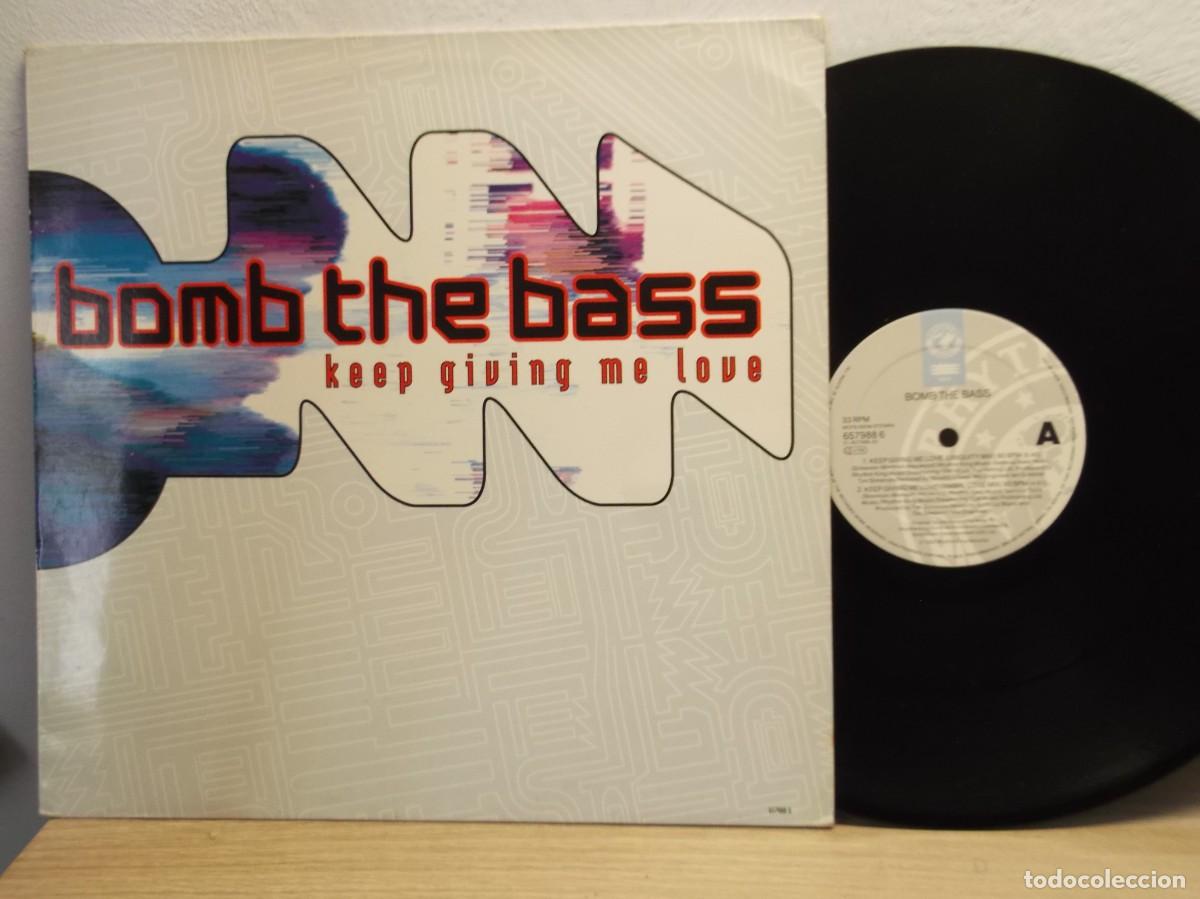 Discos de vinilo: Keep Giving Me Love - Bomb The Bass 12&rdquo; MAXI 45 RPM