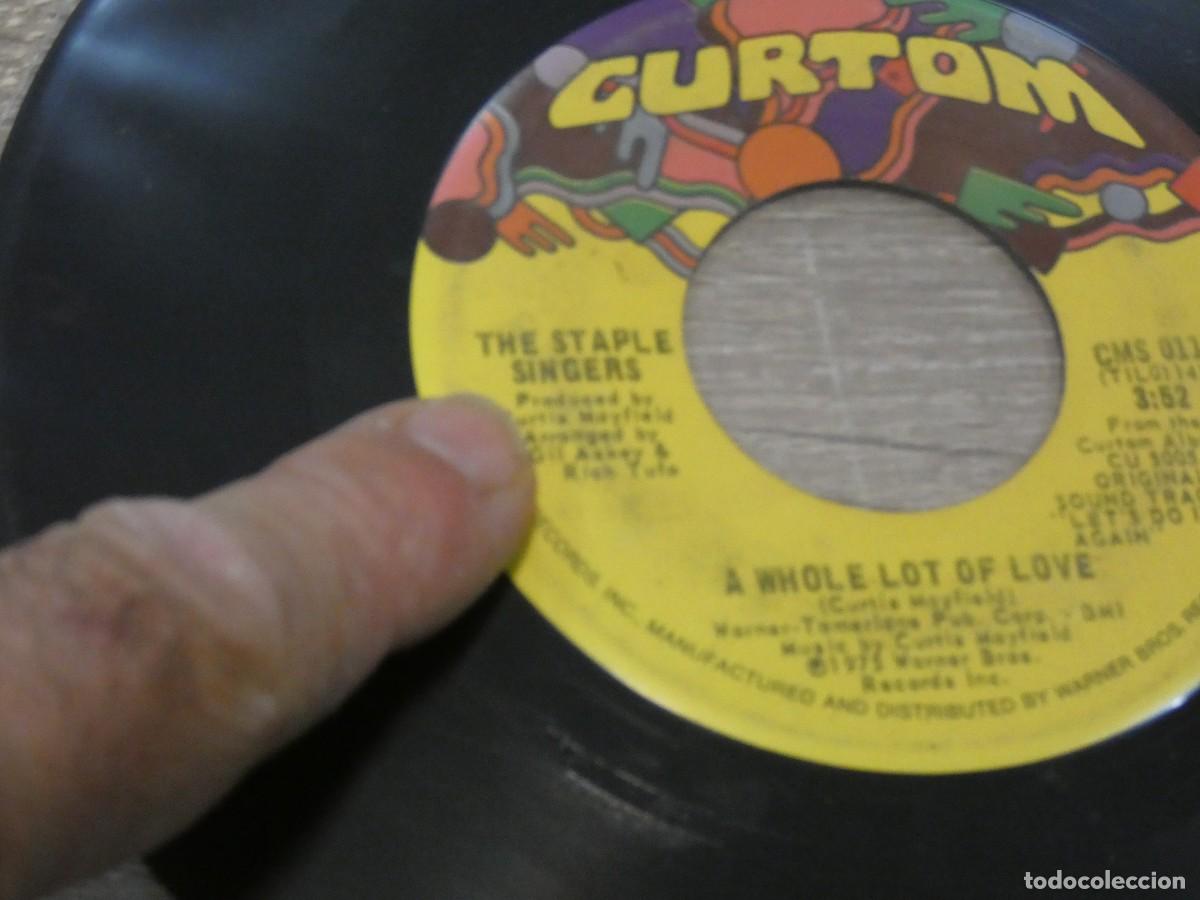 Discos de vinilo: ARKANSAS1980 PACC703 VINILO 7 PULGADAS USA BASTANTE USADO REPRODUCIBLE THE STAPLES SINGERS