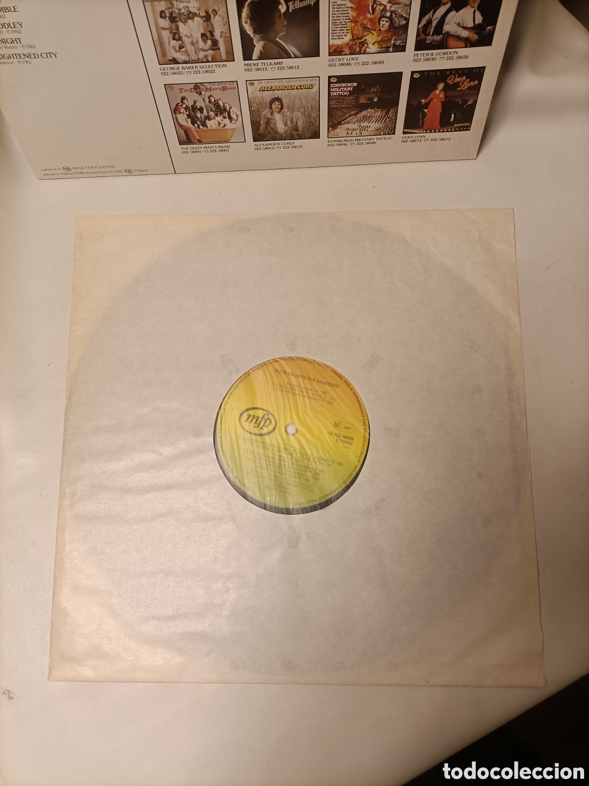 Discos de vinilo: Disco 1980,The Shadows,Rock on With - Foto 8