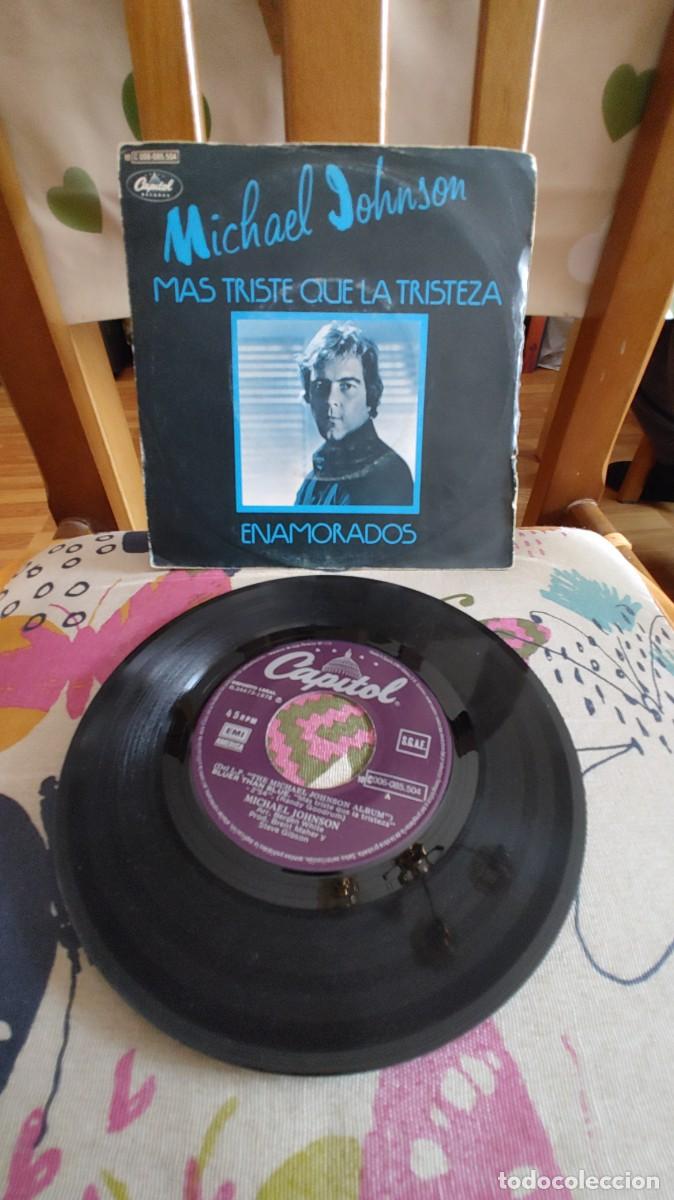 Discos de vinilo: MICHAEL JOHNSON-SINGLE MAS TRISTE QUE LA TRISTEZA - Foto 1