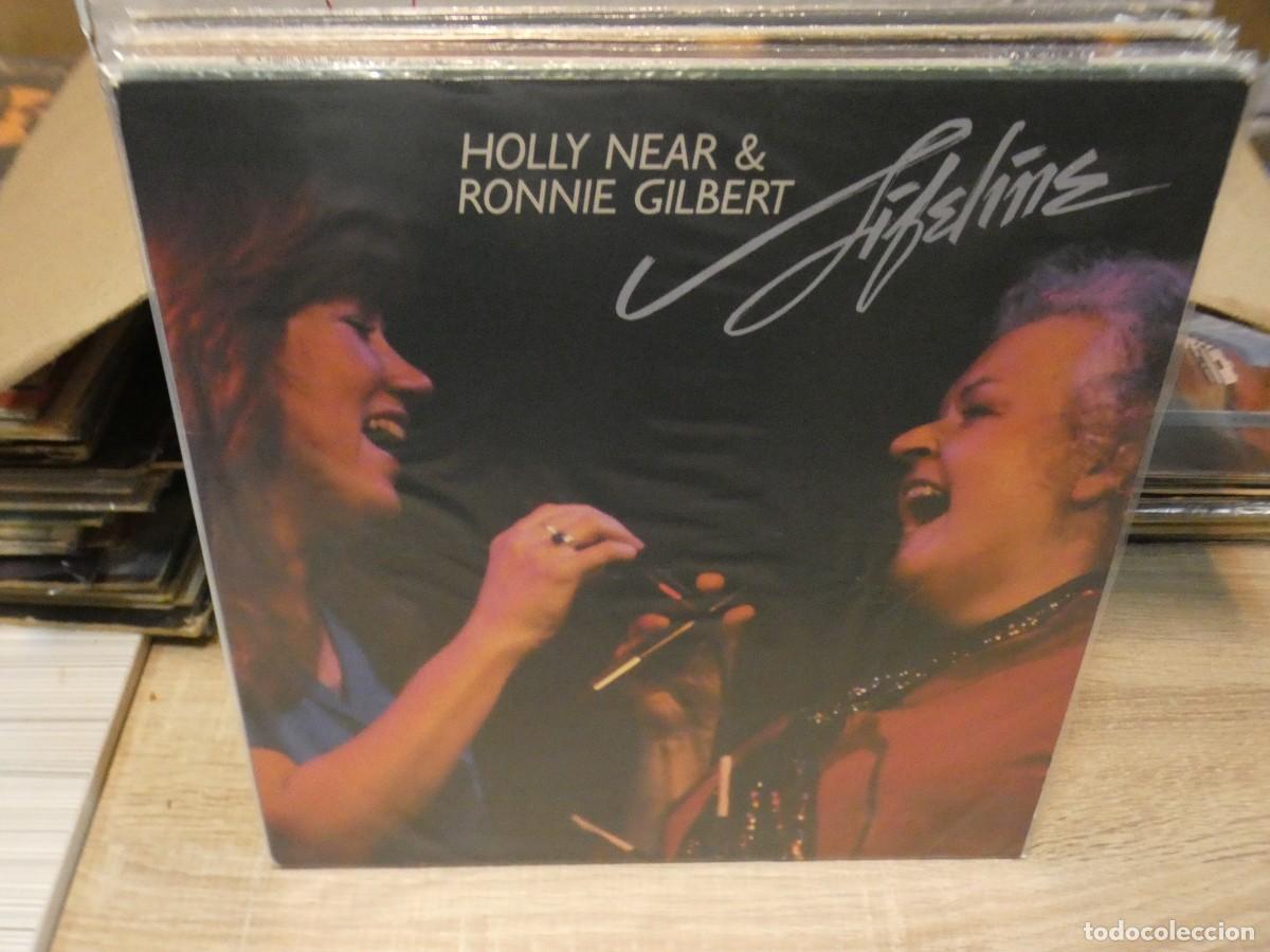 Discos de vinilo: ARKANSAS1980 PACC716 VINILO BUEN ESTADO HOLLY NEAR & RONNIE GILBERT