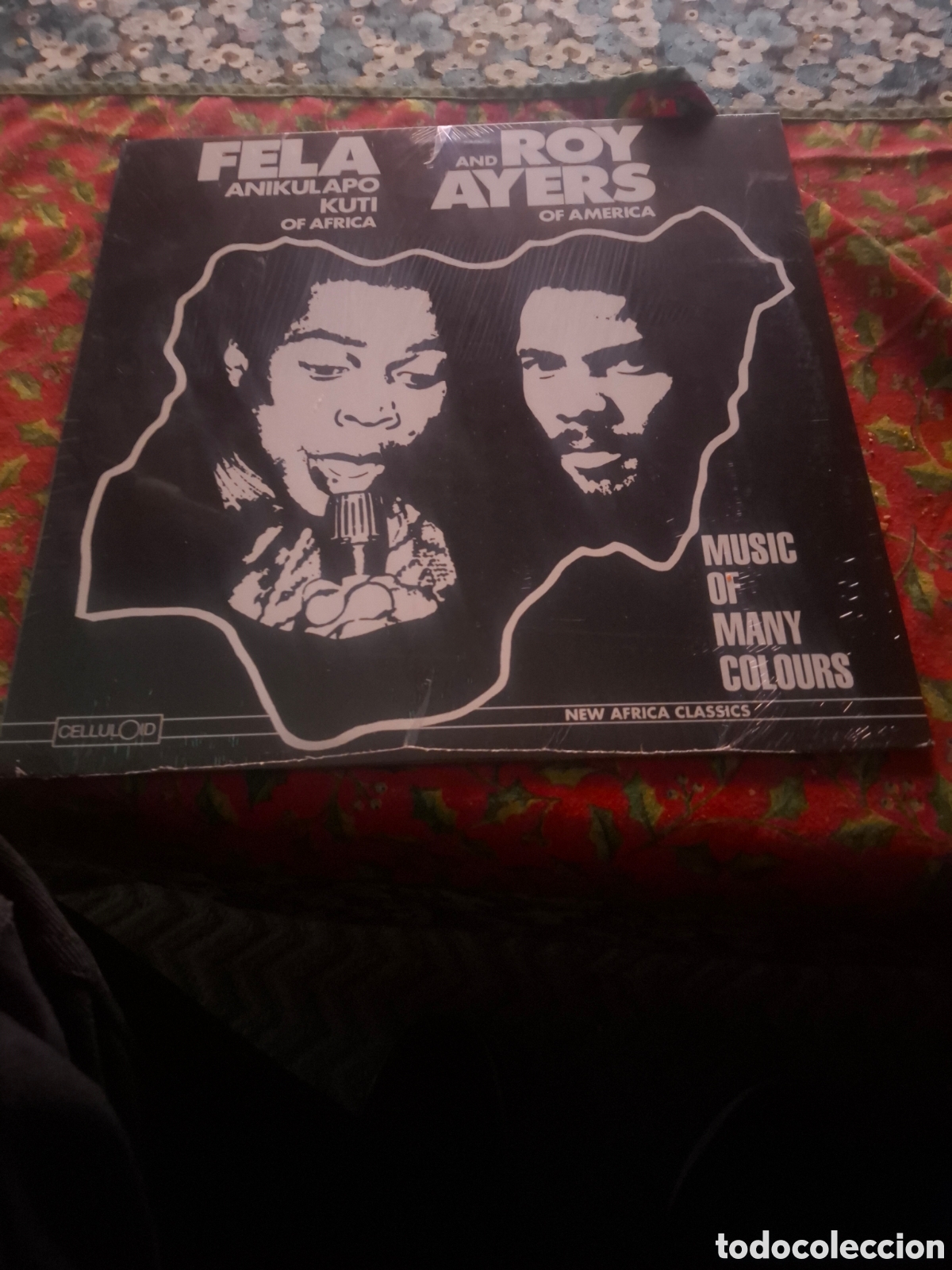 Discos de vinilo: Fela Kuti And Roy Ayers. Music Of Many Colours. Precintado