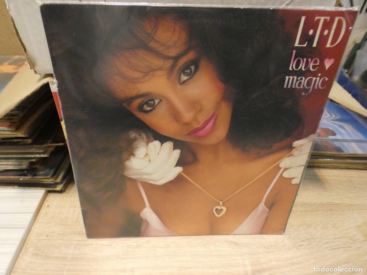 Discos de vinilo: ARKANSAS1980 CAJJ721 VINILO LEVES SE&Ntilde;ALES DE USO L.T.D