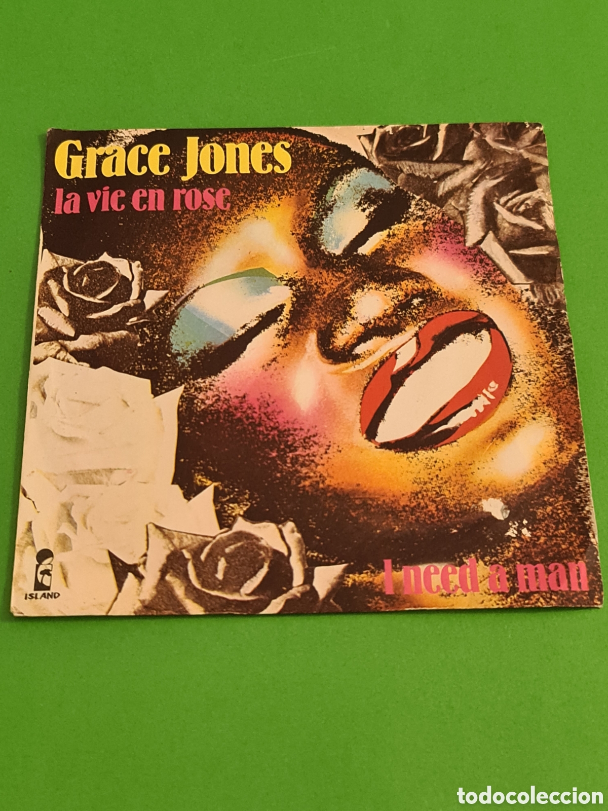 Disques de vinyle: Single / La Vie en Rose/ Grace Jones.