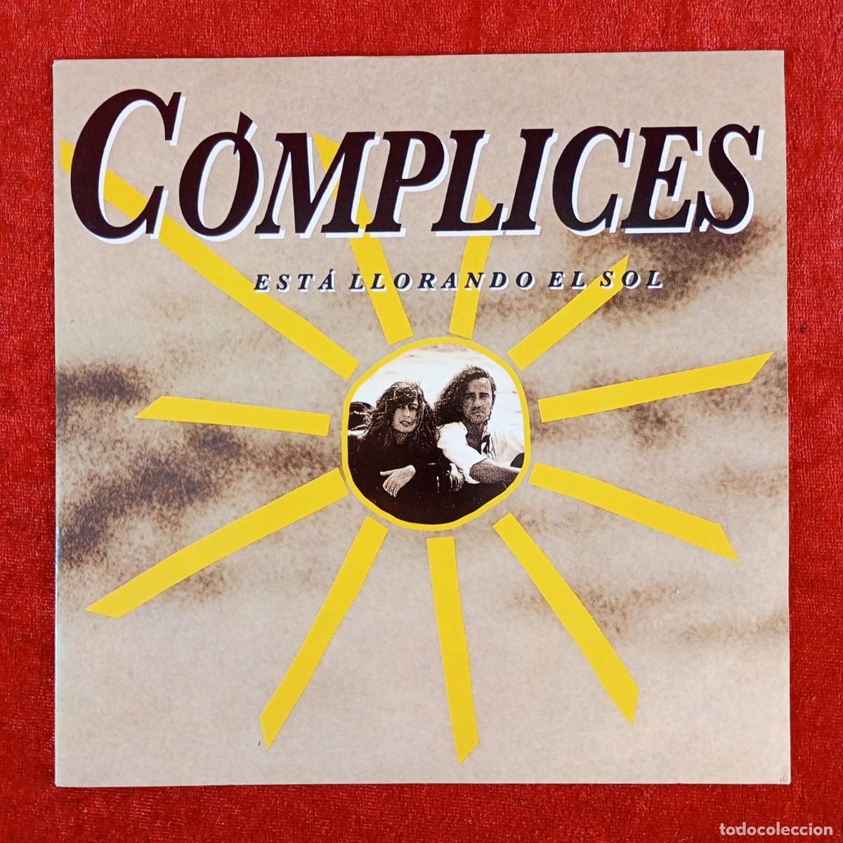 Discos de vinilo: C&Oacute;MPLICES - EST&Aacute; LLORANDO EL SOL - 74321111737 (1A) - SINGLE - DISCO VINILO / 3803