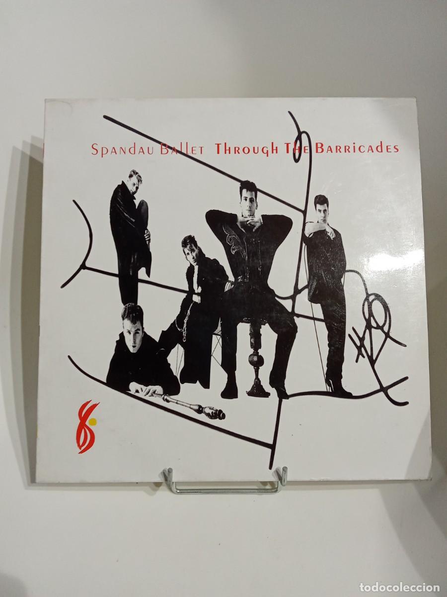 Discos de vinilo: Spandau Ballet. Through the barricades