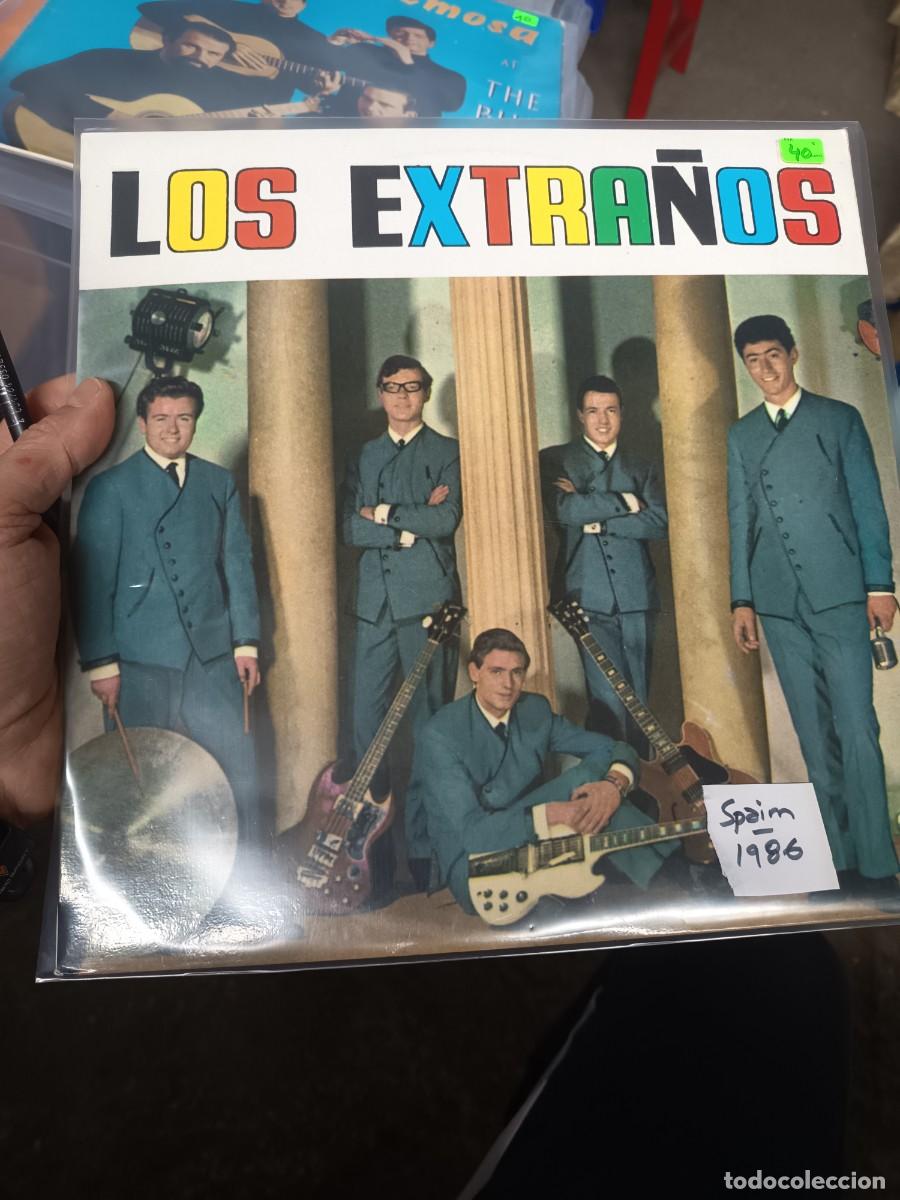 Discos de vinilo: LOTE 22, LP LOS EXTRA&Ntilde;OS,( Spain 1983) - Foto 1