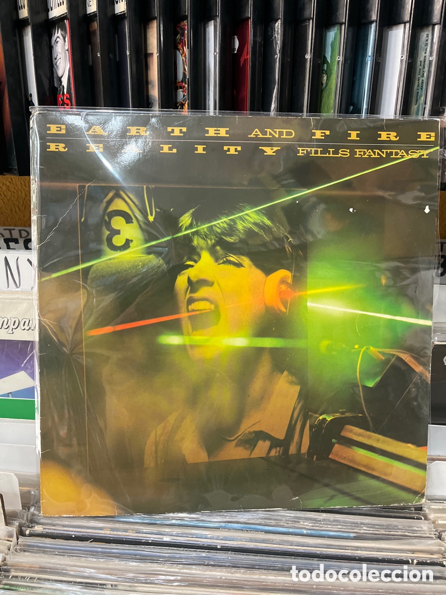 Discos de vinilo: earth and fire reality fills fantasy
