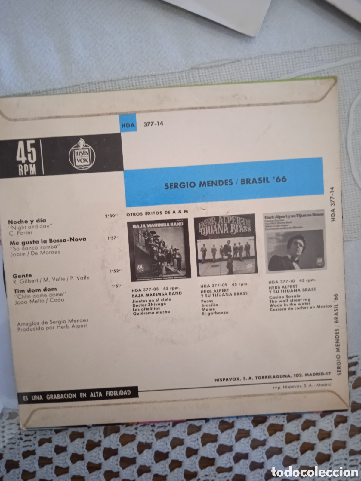 Discos de vinilo: SERGIO MENDES & BRASIL66 / NOCHE Y DIA+3 / EP - Foto 2