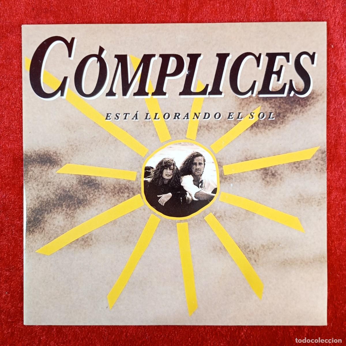 Discos de vinilo: C&Oacute;MPLICES - EST&Aacute; LLORANDO EL SOL - 74321111737 (1A) - SINGLE - DISCO VINILO / 3878