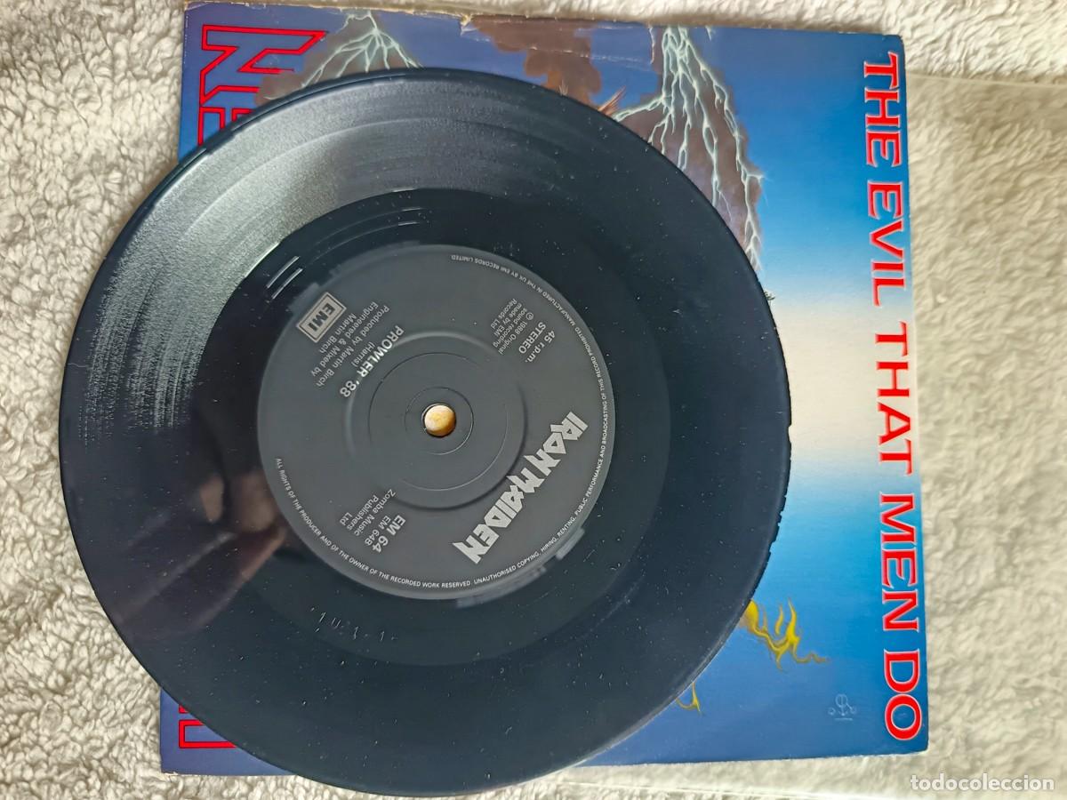 Discos de vinilo: IRON MAIDEN - The Evil that Men do. Vinilo 7p. - Foto 6