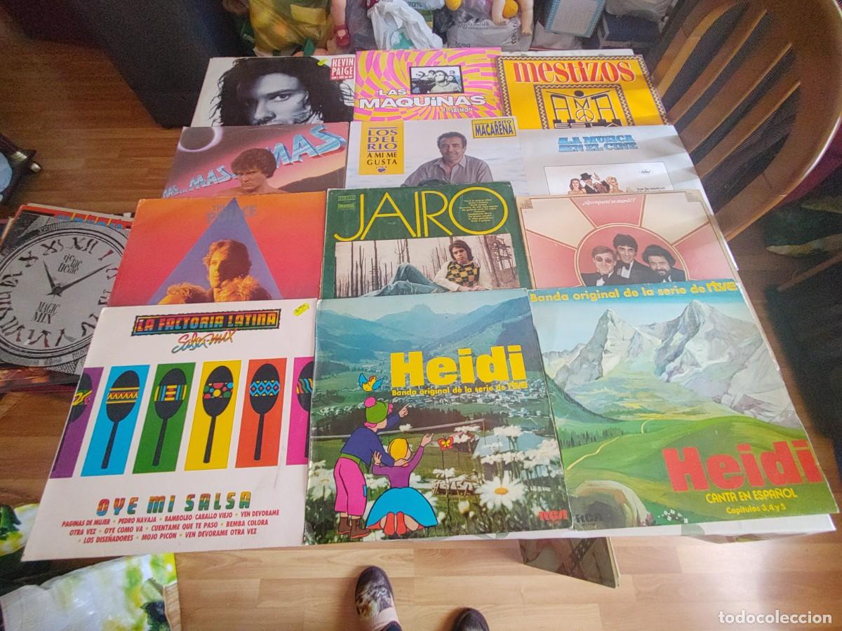 Discos de vinilo: lote de 110 vinilos,hay 72 entre maxis y lps y 38 entre singles y eps,el estado unos mejor que otros