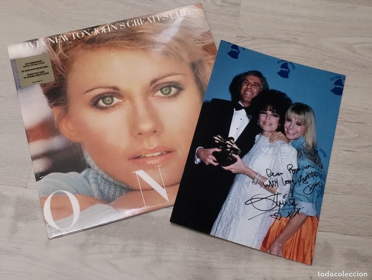 Discos de vinilo: OLIVIA NEWTON JOHN&acute;S - GREATEST HITS ..2 LP&acute;S GATEFOLD EDICION 45 ANIVERSARIO ...CON FOTO FIRMADA