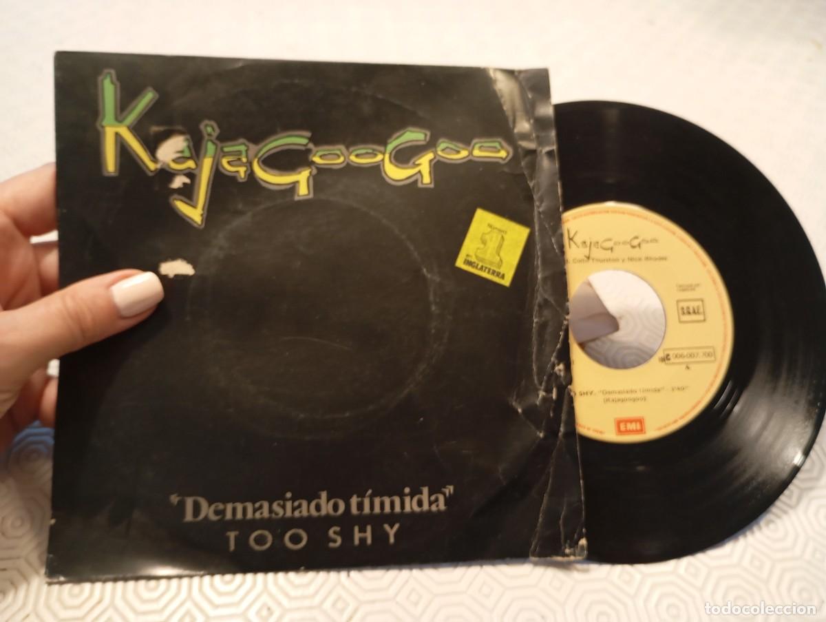 Discos de vinilo: Vinilo Single Kajagoogoo - Too Shy / Demasiado t&iacute;mida
