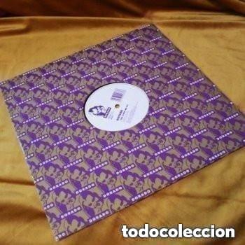 Discos de vinilo: Outside, The twenty nine eight steps, 12&rdquo;. Dorado records, 1995.