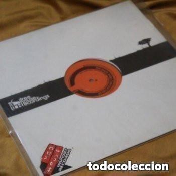 Discos de vinilo: Onionz, The back yard chronicles EP. 12&rdquo;. Tree house recordings, 2003. Edici&oacute;n US.