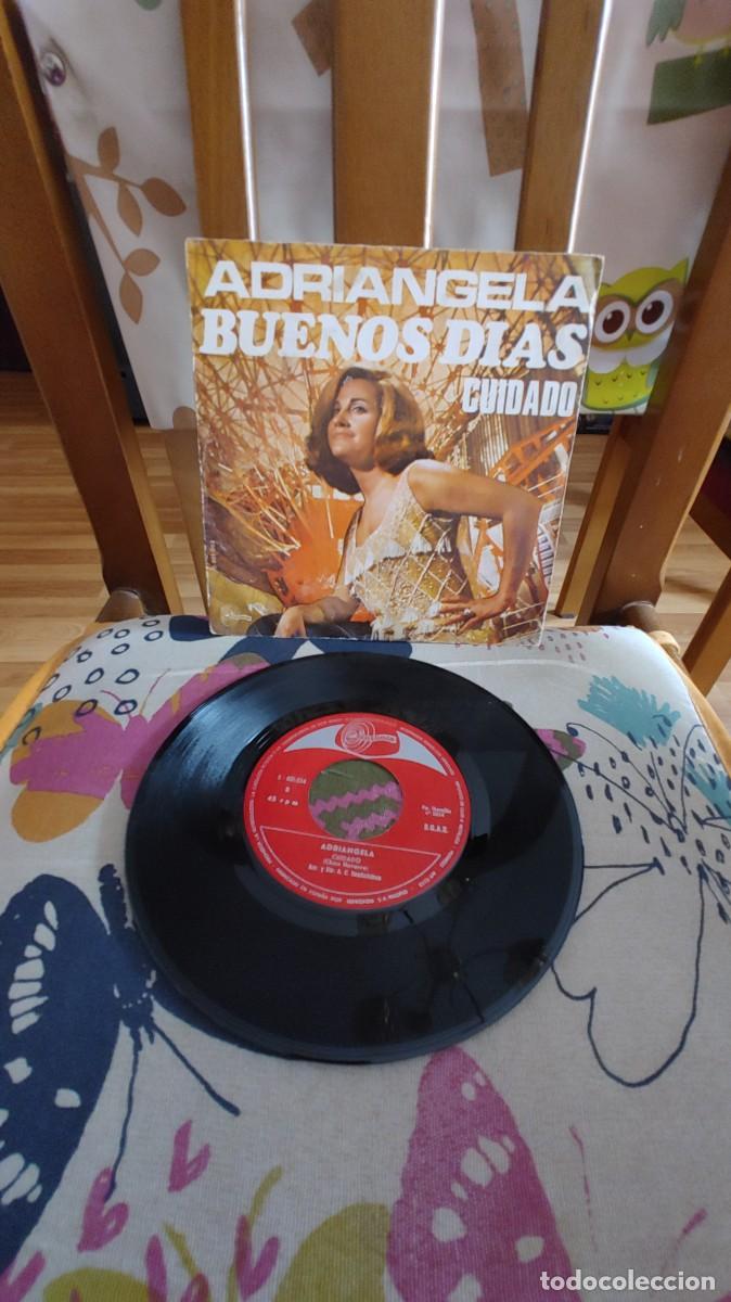 Discos de vinilo: ADRIANGELA-SINGLE BUENOS DIAS