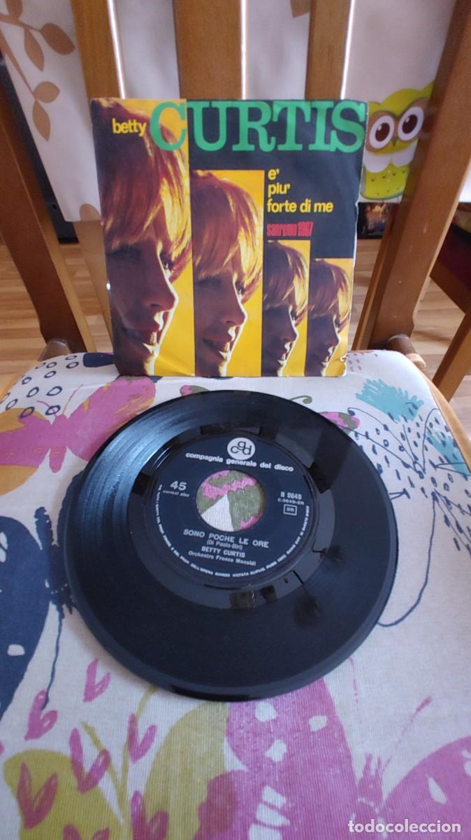 Discos de vinilo: BETTY CURTIS-SINGLE E PIU FORTE DI ME-SANREMO 1967