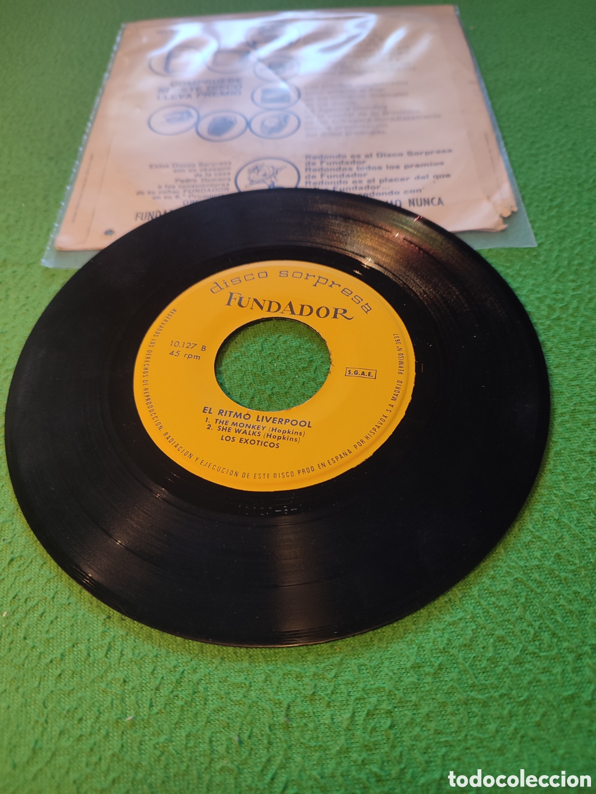 Discos de vinilo: Los Ex&oacute;ticos - Un hombre respetable + 3 - Foto 2