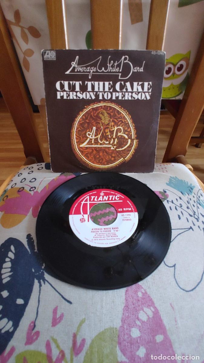 Discos de vinilo: AVERAGE WHITE BAND-SINGLE CUT THE CAKE - Foto 1