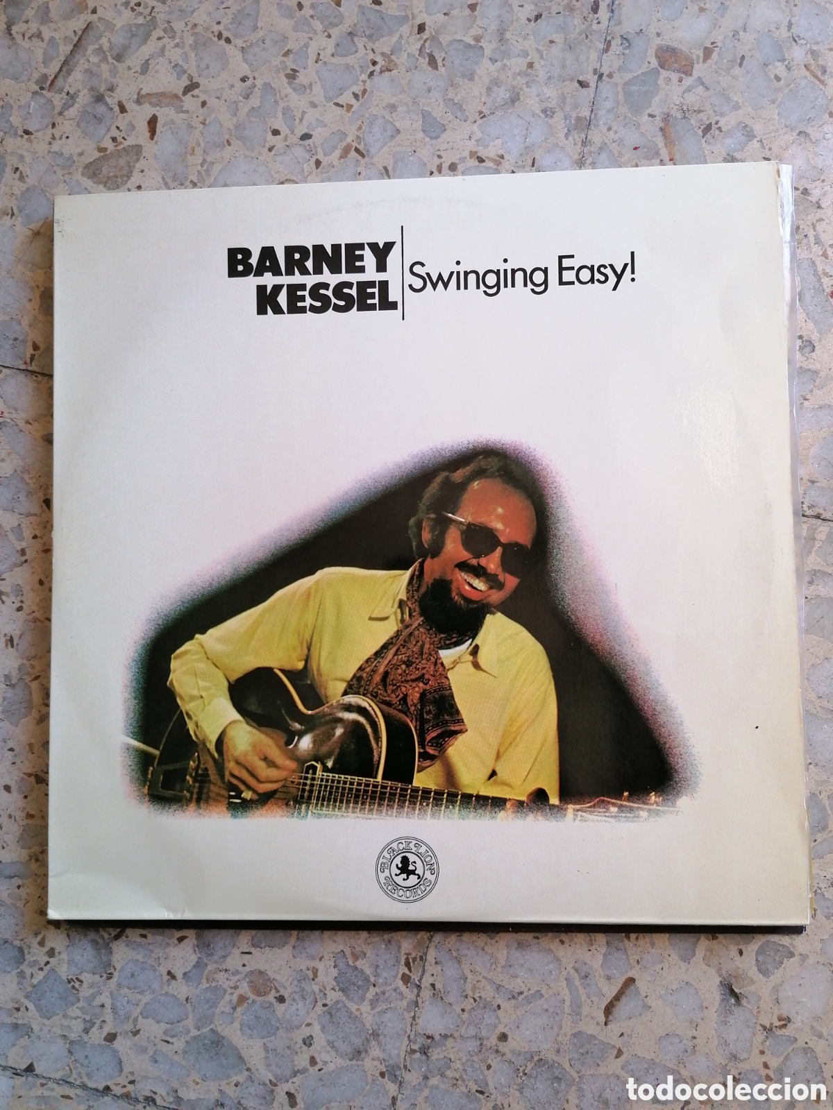 Discos de vinilo: LP BARNEY KESSEL SWINGING EASY EDICION ESPA&Ntilde;OLA 1974