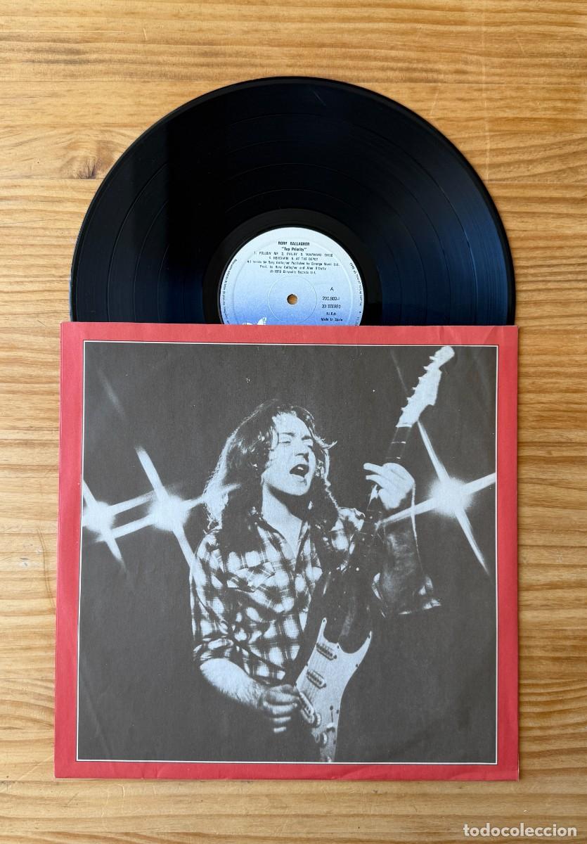 Discos de vinilo: Rory Gallagher - Top Priority. Spain 1979 - Foto 3