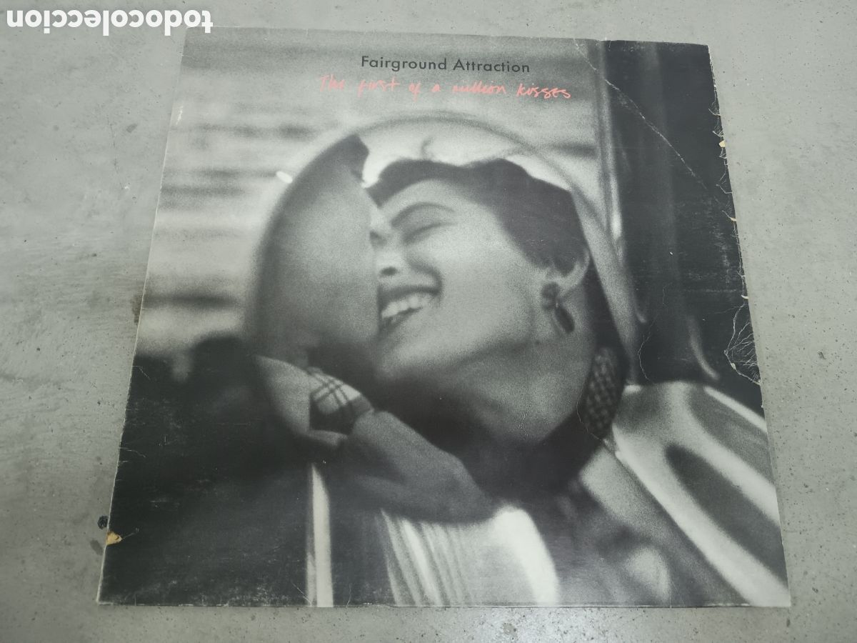 Discos de vinilo: LP FAIRGROUND ATTRACTION - THE FIRST OF A MILLION KISSES - 1988