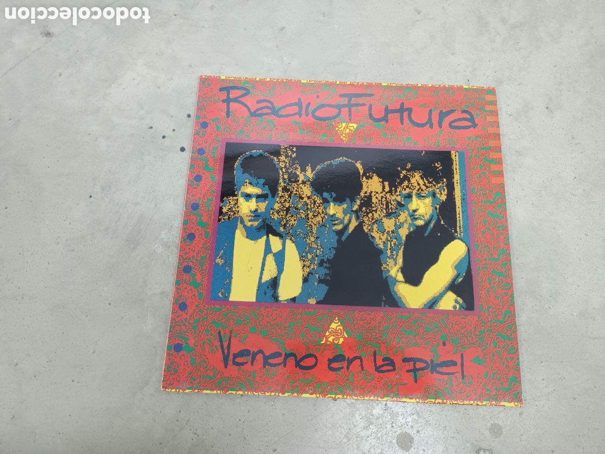 Discos de vinilo: LP RADIO FUTURA - VENENO EN LA PIEL - CONTIENE ENCARTE - 1990