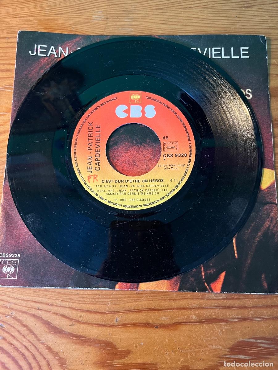 Discos de vinilo: Jean-Patrick Capdevielle &lrm;&ndash; Cest Dur D&ecirc;tre Un H&eacute;ros Label: CBS &lrm; - Foto 3