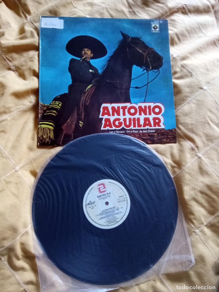 Discos de vinilo: Antiguo Disco vinilo de los a&ntilde;os 60/70