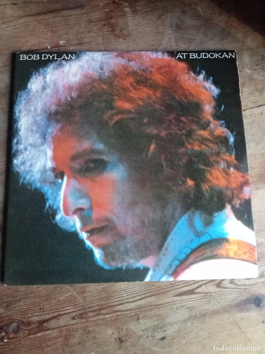 Discos de vinilo: BOB DYLAN &rdquo;AT BUDOKAN &rdquo; DOBLE LP. INCLUYE POSTER