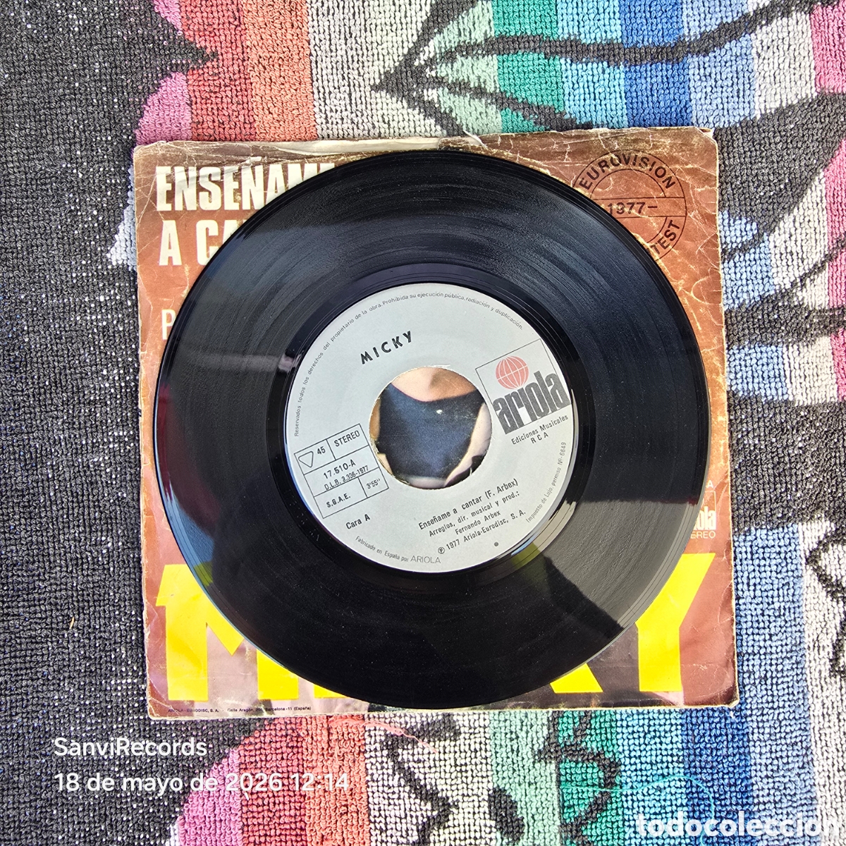 Discos de vinilo: [SINGLE] MICKY: ENS&Eacute;&Ntilde;AME A CANTAR - PROFUNDAMENTE (ARIOLA) (1977) - Foto 2